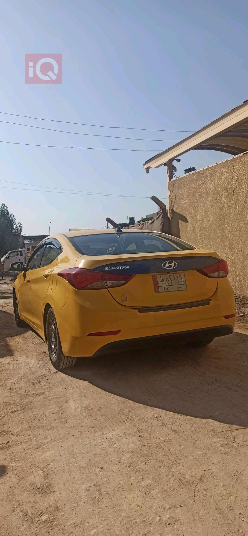 هیوندای ئەلەنترا
